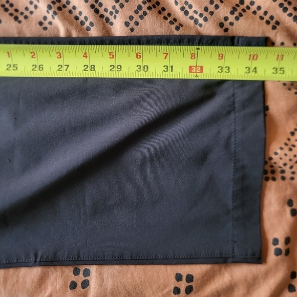 EUC Eddie Bauer Black Convertible Hiking Camping Short Capri Women 6 - Picture 12 of 13